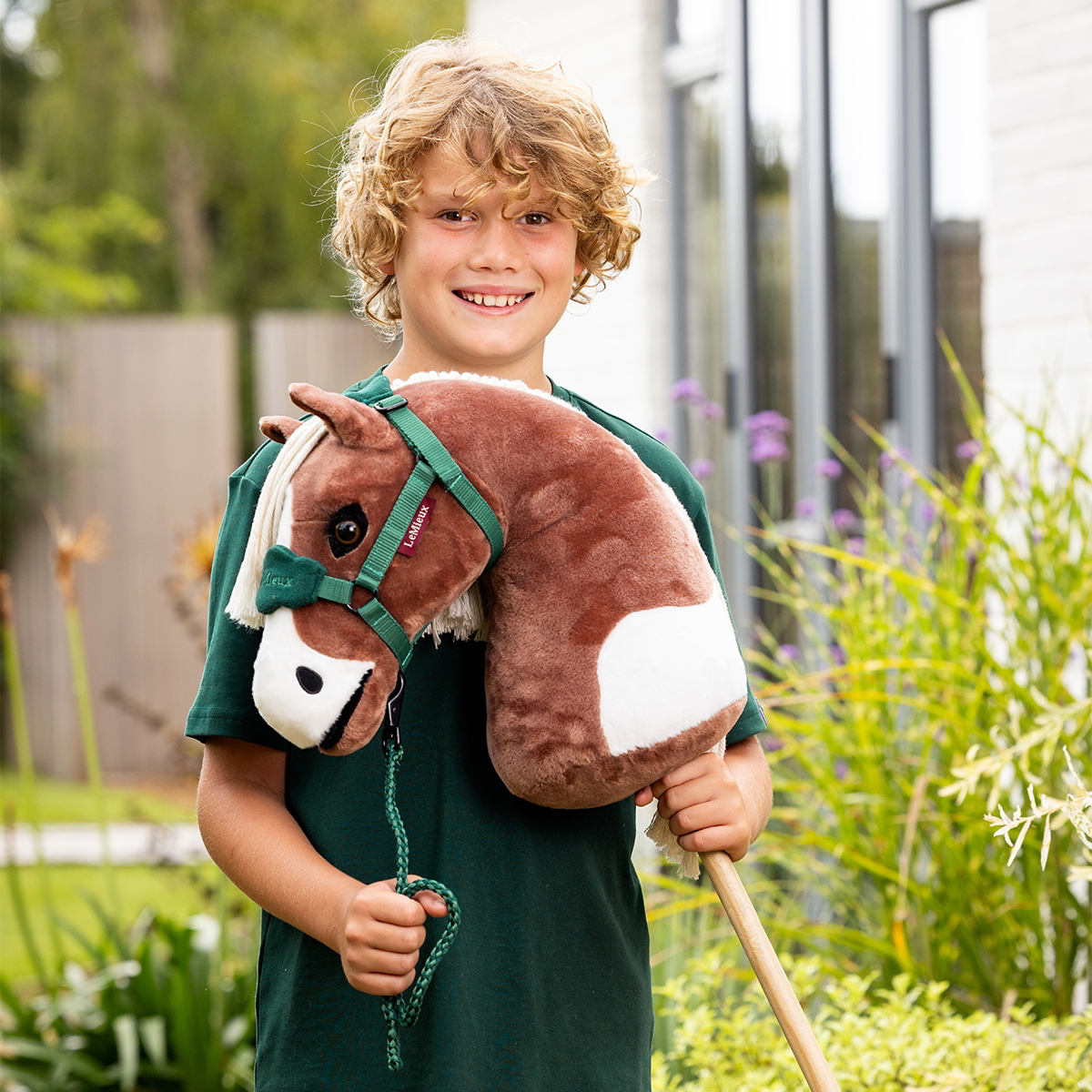 LEMIEUX-HOBBY-HORSE-FLASH-AW23-LIFESTYLE-2