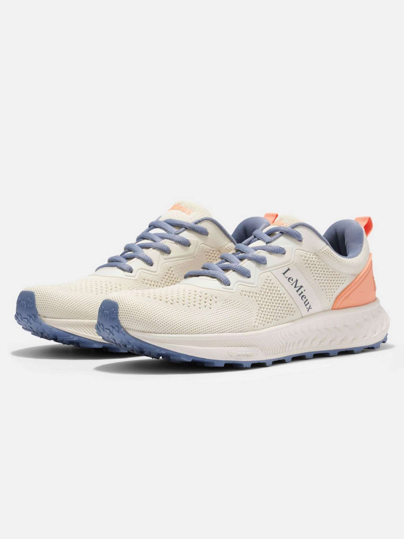 IT04926_product_traxlitetrainers_ecru_ 5
