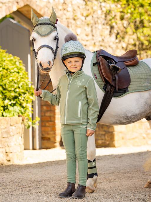 it04331_lifestyle_minimarizipthrough_thyme_3_1