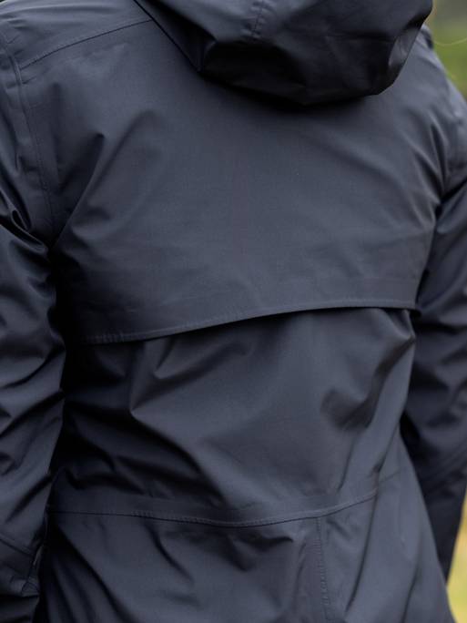 it04073_detail_gracelongrainjacket_navy_3
